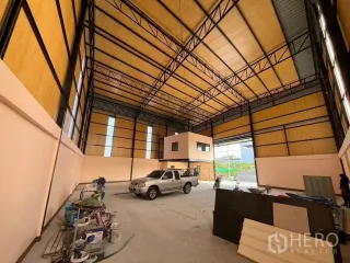 For rent warehouse in Bang Phli, Samut Prakan