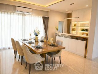 Casa en alquiler y en venta de 5 habitaciones en Saphan Sung, Bangkok