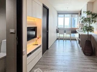 For sale 1 bed condo in Phaya Thai, Bangkok