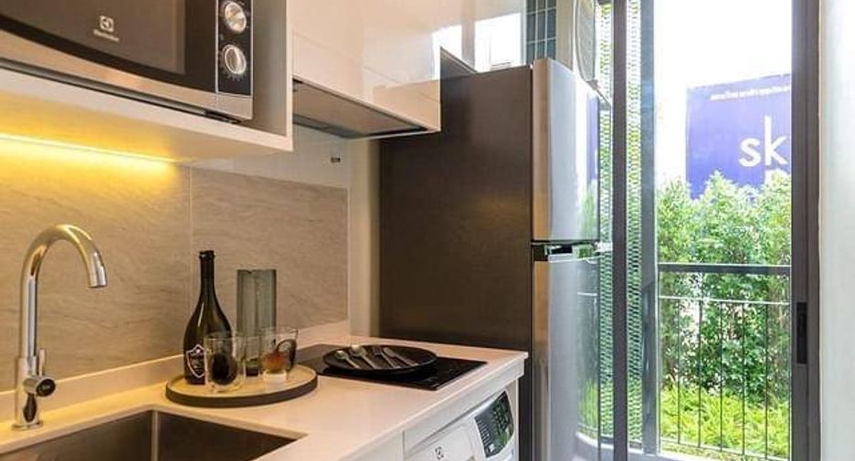 For sale 2 bedrooms condo in Bang Na, Bangkok