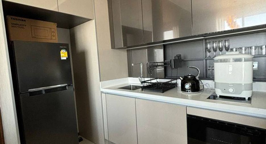 Condo en venta de 3 habitaciones en Ratchathewi, Bangkok