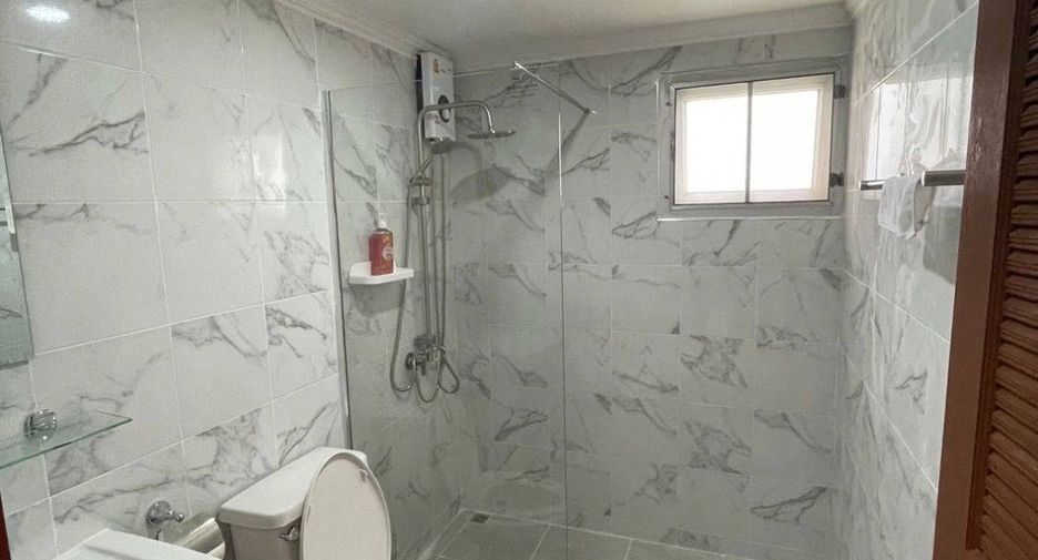 For rent and for sale 2 bedrooms condo in Khlong Toei, Bangkok