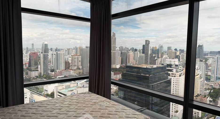 For rent and for sale 3 bedrooms condo in Watthana, Bangkok