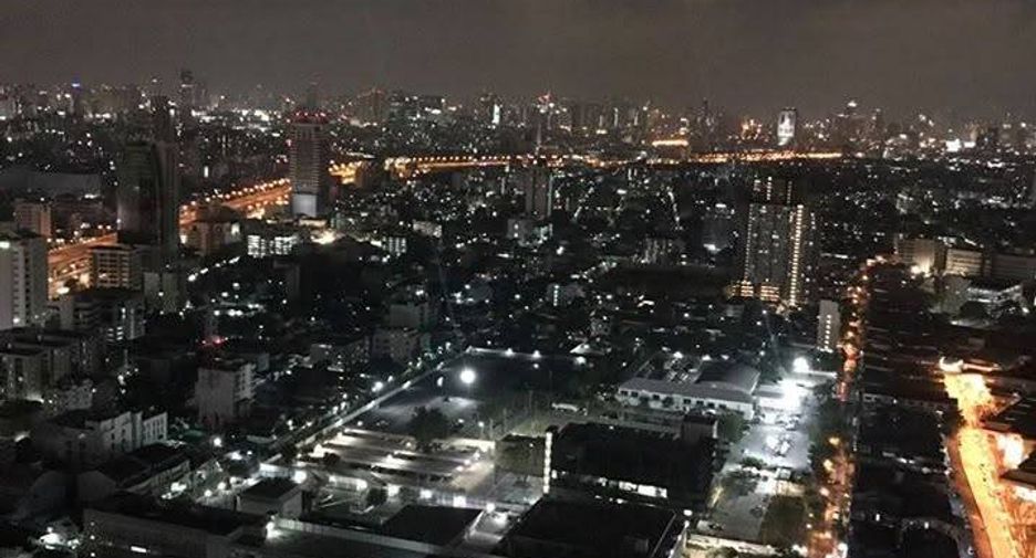 À louer et à vendre 1 chambre condo à Chatuchak, Bangkok