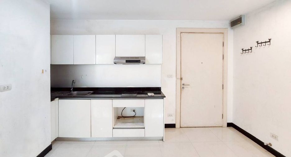 Condo en venta de 1 habitaciones en Khlong Toei, Bangkok