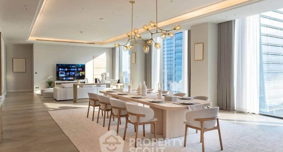 Condo en alquiler y en venta de 3 habitaciones en Pathum Wan, Bangkok