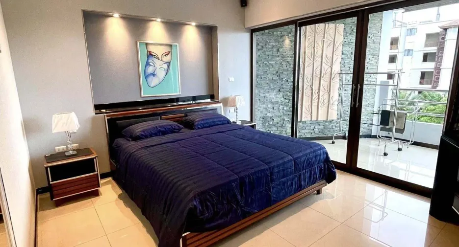 For rent 2 bedrooms condo in Bang Lamung, Chonburi