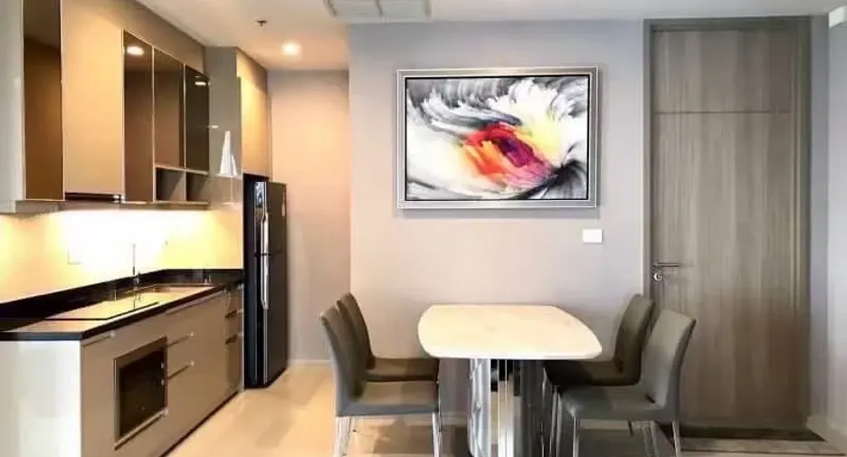 Condo en alquiler de 2 habitaciones en Pathum Wan, Bangkok