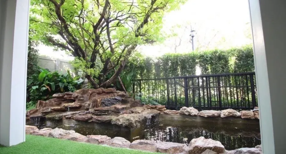 For rent 4 bedrooms house in Bueng Kum, Bangkok