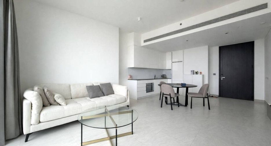 For rent 2 ベッドルーム condo in Sathon, Bangkok