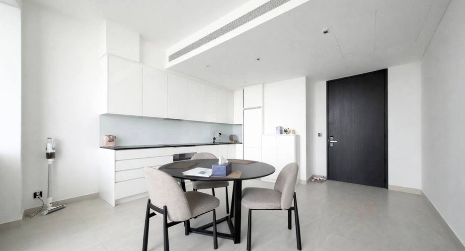 For rent 2 ベッドルーム condo in Sathon, Bangkok