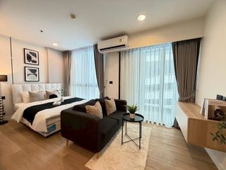 For sale studio condo in Huai Khwang, Bangkok