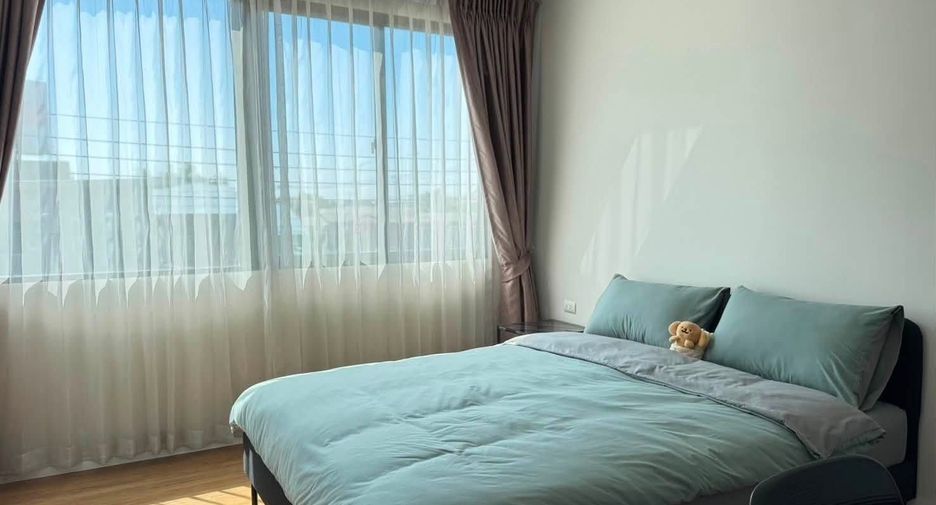 For rent 3 bedrooms house in Saphan Sung, Bangkok