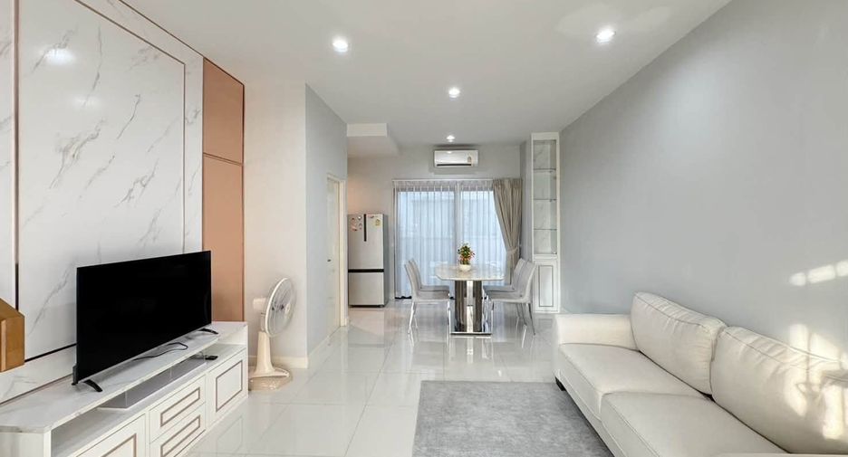 For rent 3 bedrooms house in Saphan Sung, Bangkok
