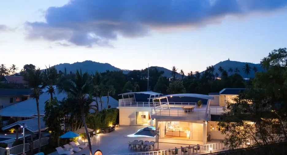Villa zur Miete mit 4 Zimmer in Mueang Phuket, Phuket