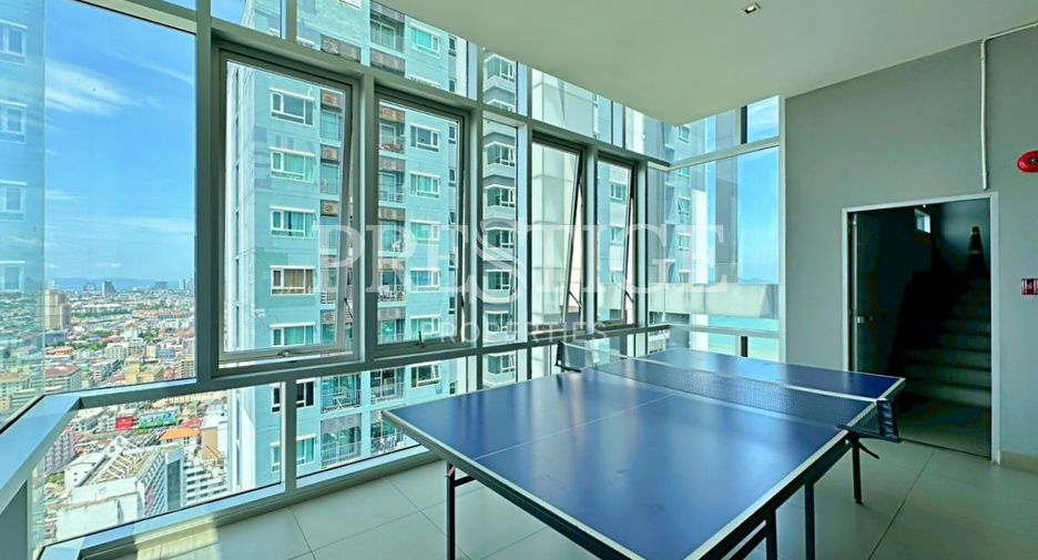 For rent 2 bedrooms condo in Bang Lamung, Chonburi