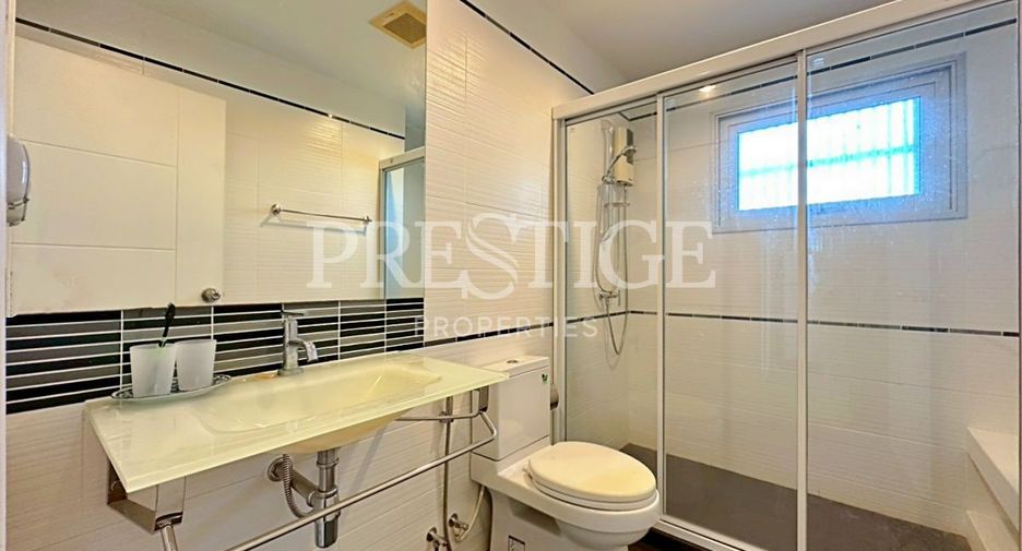 For rent 2 bedrooms condo in Bang Lamung, Chonburi