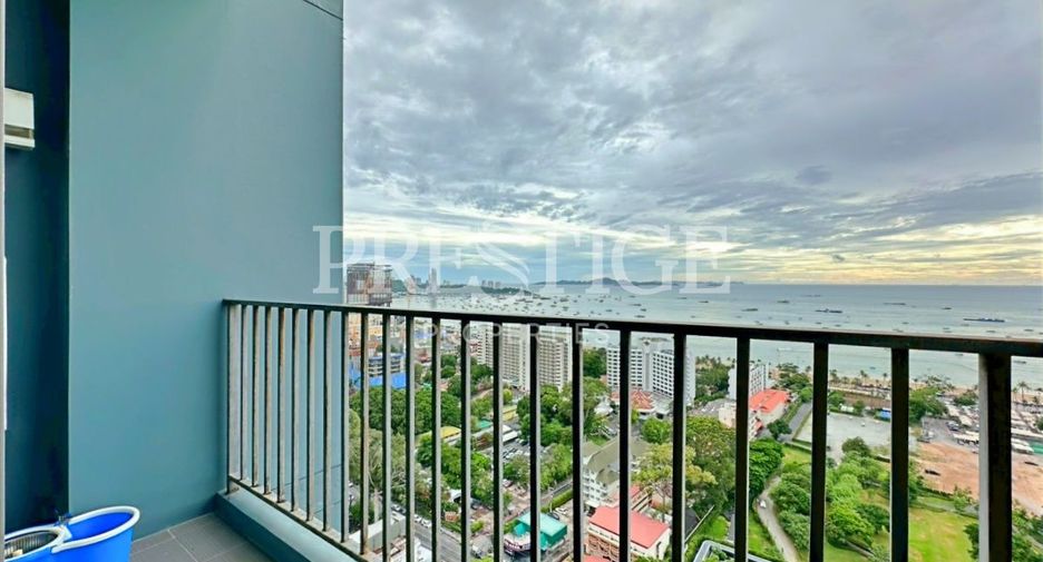 For rent 2 bedrooms condo in Bang Lamung, Chonburi