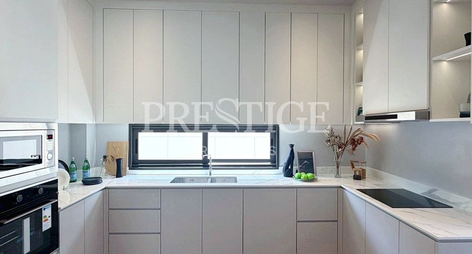 For rent 4 bedrooms house in Bang Lamung, Chonburi