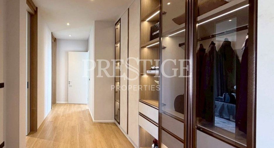 For rent 4 bedrooms house in Bang Lamung, Chonburi