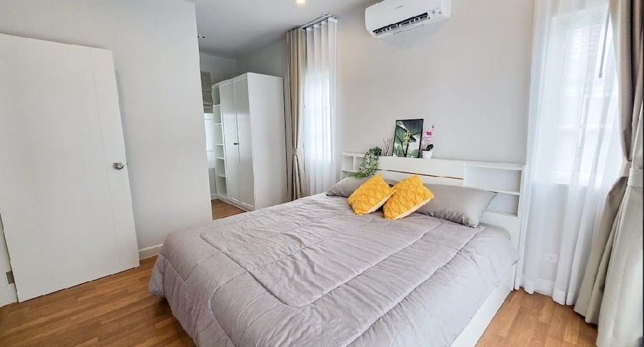Casa adosada en alquiler de 3 habitaciones en Thalang, Phuket