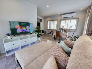 Casa adosada en alquiler de 3 habitaciones en Thalang, Phuket