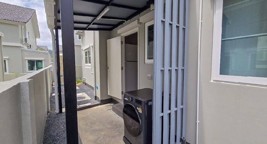 Casa adosada en alquiler de 3 habitaciones en Thalang, Phuket