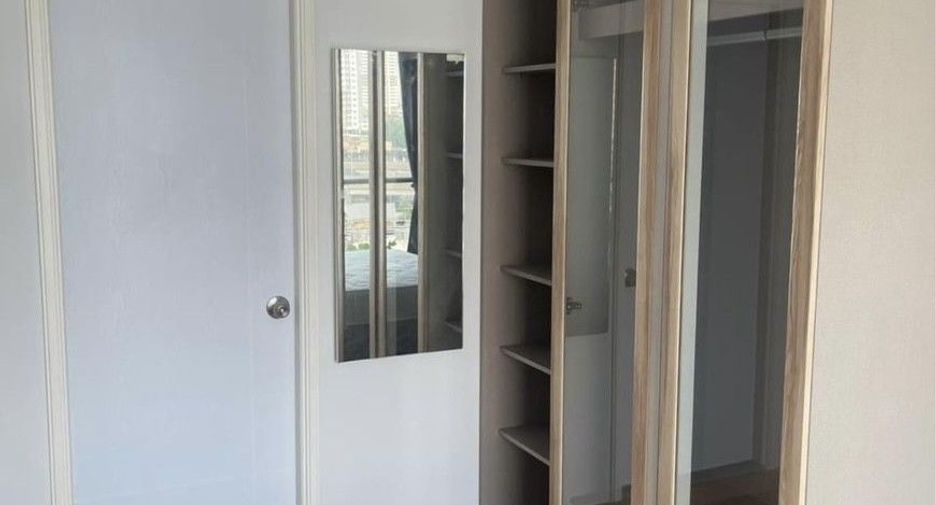 For rent 1 bed condo in Yan Nawa, Bangkok