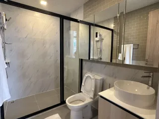 For rent 2 ベッドルーム condo in Ratchathewi, Bangkok
