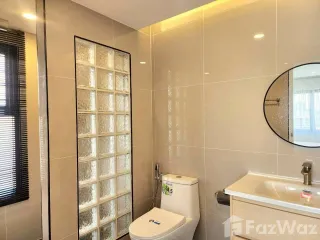 For rent 2 bedrooms condo in Yan Nawa, Bangkok