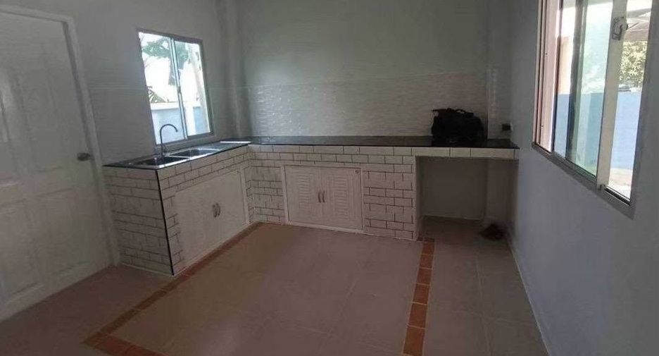 Casa en venta de 3 habitaciones en Bang Phli, Samut Prakan