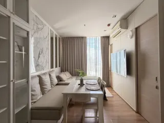 For rent スタジオ condo in Khlong Toei, Bangkok