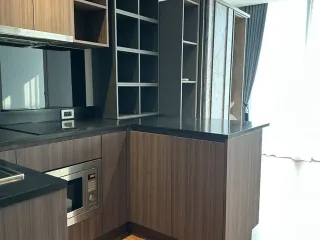 For sale studio condo in Wang Thonglang, Bangkok