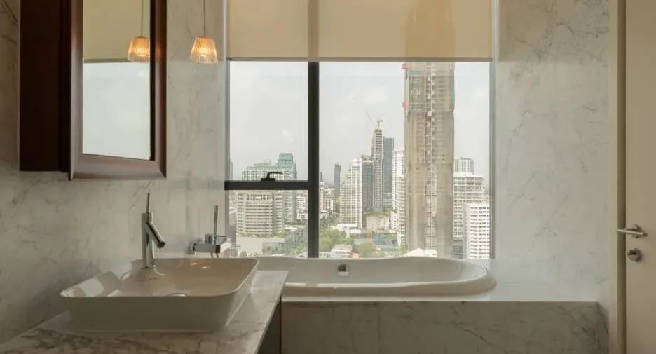 Wohnung zur Miete mit 2 Zimmer in Watthana, Bangkok