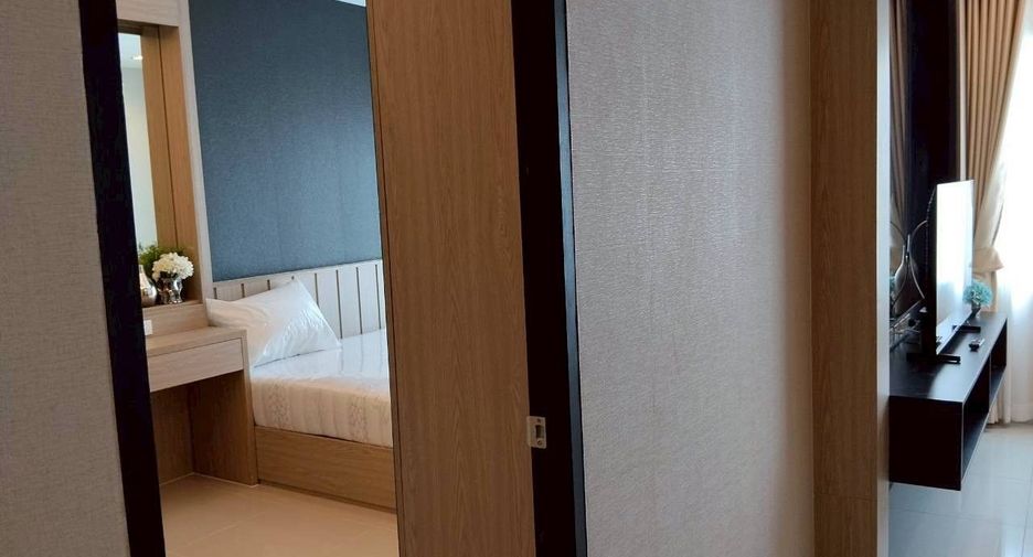 Condo en alquiler de 2 habitaciones en Mueang Chiang Mai, Chiang Mai