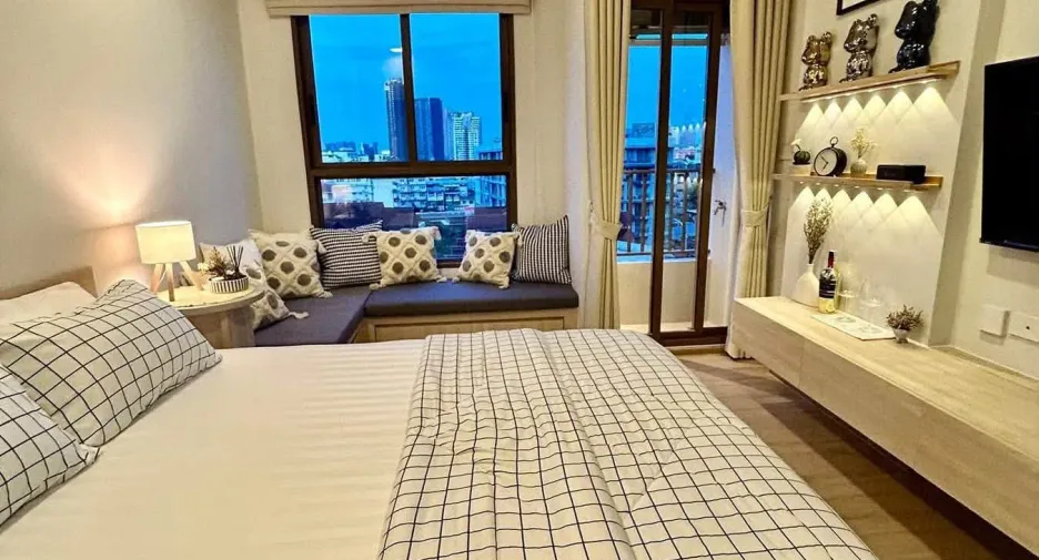 Wohnung zur Miete mit Studio in Watthana, Bangkok