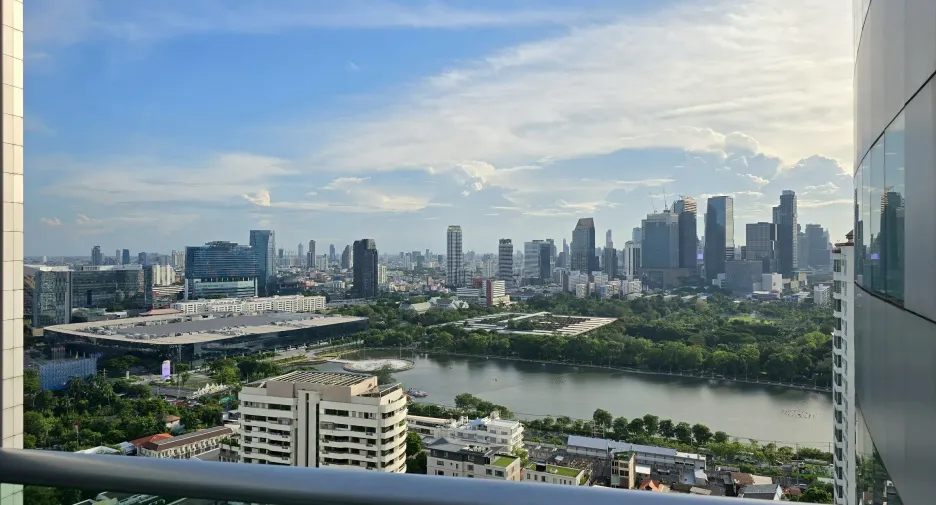 Wohnung zur Miete mit 2 Zimmer in Khlong Toei, Bangkok