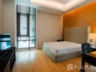 For rent 3 bedrooms apartment in Watthana, Bangkok