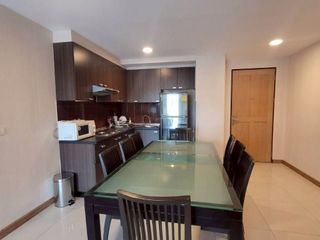 For rent 2 bedrooms condo in Phaya Thai, Bangkok