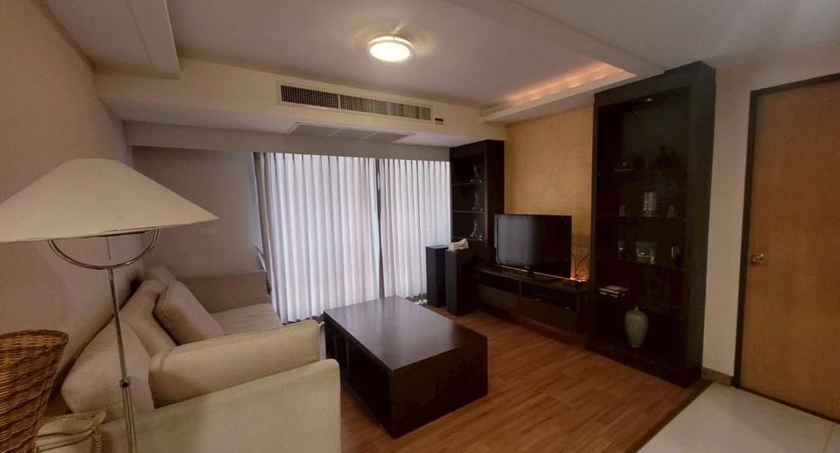 For rent 2 bedrooms condo in Phaya Thai, Bangkok