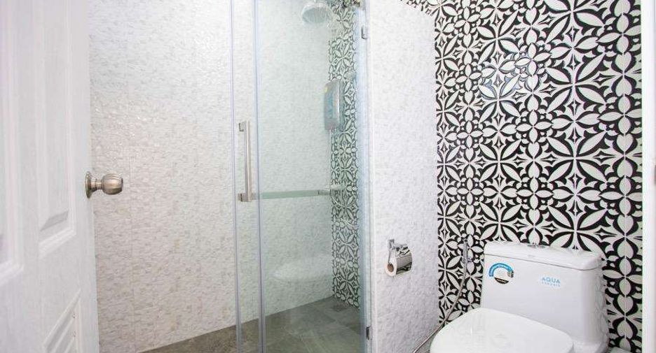 For rent 2 bedrooms house in Mueang Chiang Mai, Chiang Mai