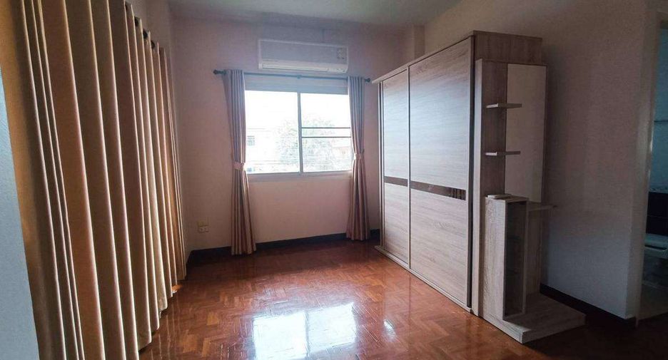 出租 3 卧室 独立屋 在 Hang Dong, Chiang Mai