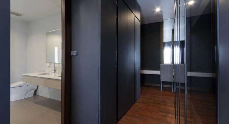 Casa en alquiler de 4 habitaciones en Hang Dong, Chiang Mai