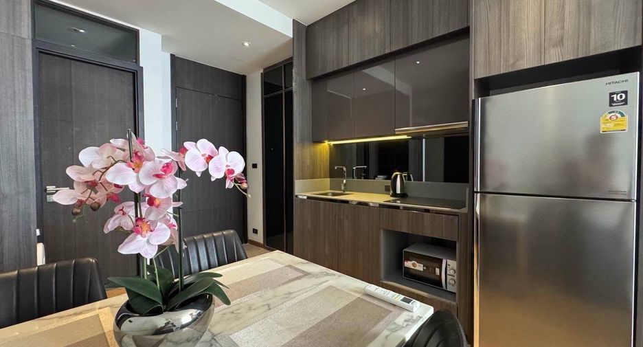 For rent 2 bedrooms condo in Watthana, Bangkok