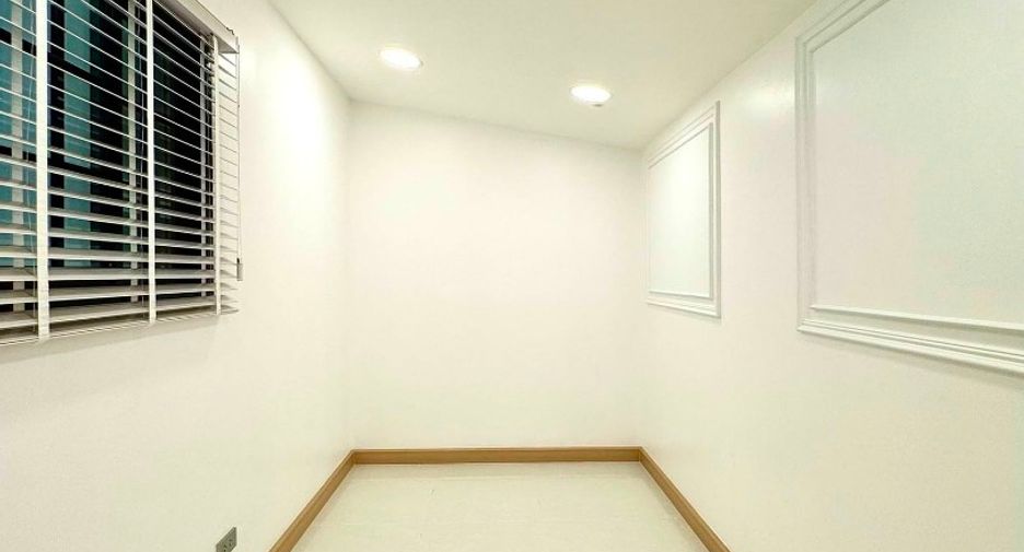 For sale 3 ベッドルーム house in Bang Nam Priao, Chachoengsao