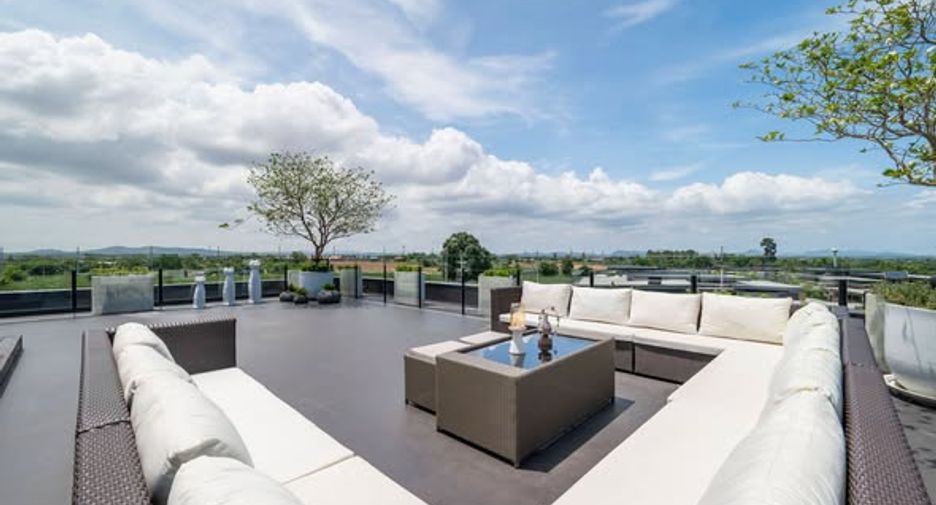 Haus zum Kauf mit 5 Zimmer in Bang Lamung, Chonburi