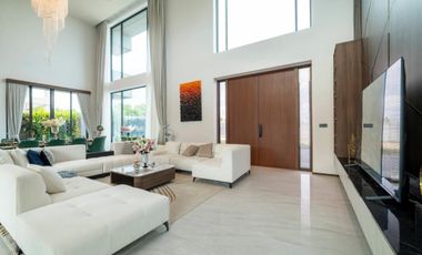 Haus zum Kauf mit 5 Zimmer in Bang Lamung, Chonburi