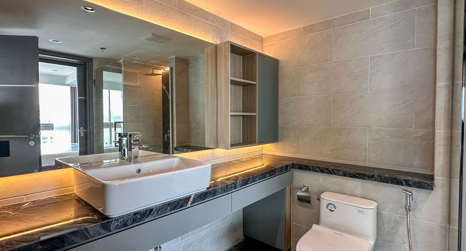 For sale 2 bedrooms condo in Bang Lamung, Chonburi