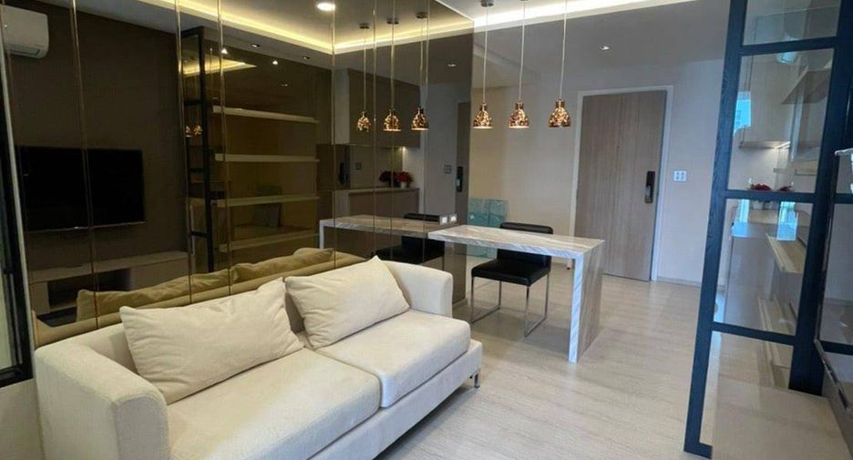 For rent 1 bed condo in Khlong Toei, Bangkok