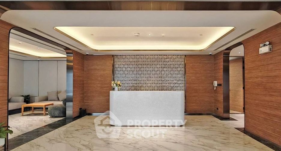 For rent 2 bedrooms apartment in Watthana, Bangkok